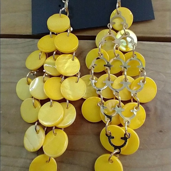 Designs by Jil yellow dangling earrings-NWT - Picture 4 of 9